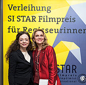 Shelly Kupferberg und Dr. Susanne Becker, die beiden Moderatorinnen des Abends